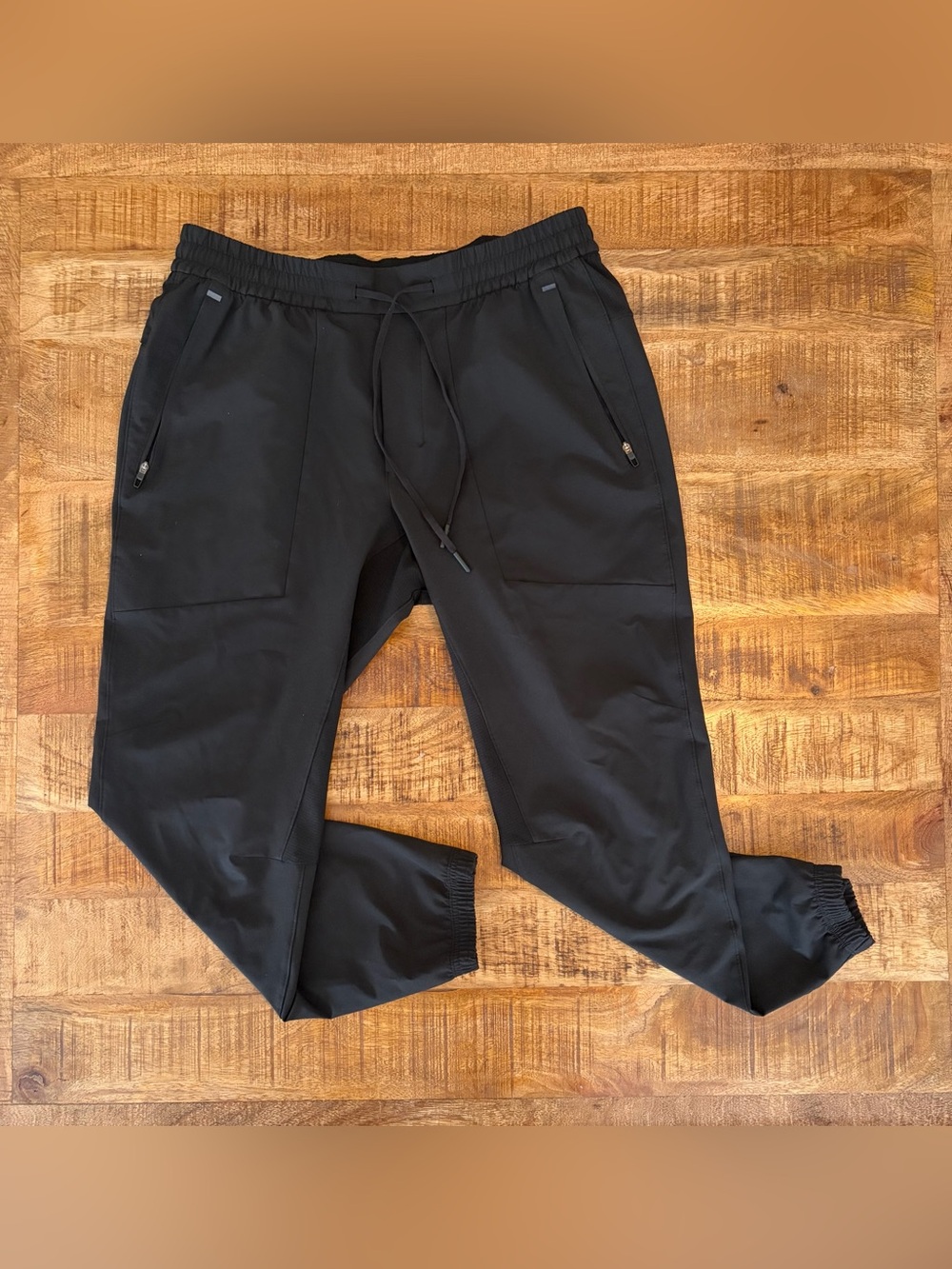 Lululemon License to Train Joggers